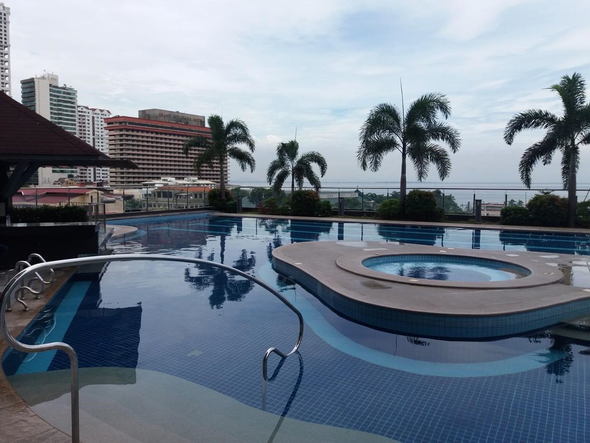 Malate Bayview Mansion City View Manila Exterior photo